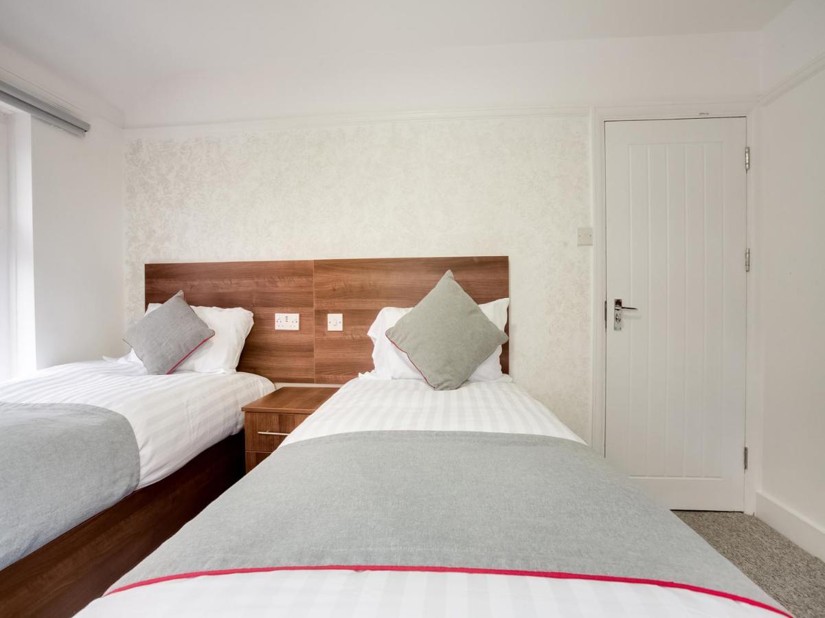 Oyo Brunel Hotel Uxbridge Eksteriør billede