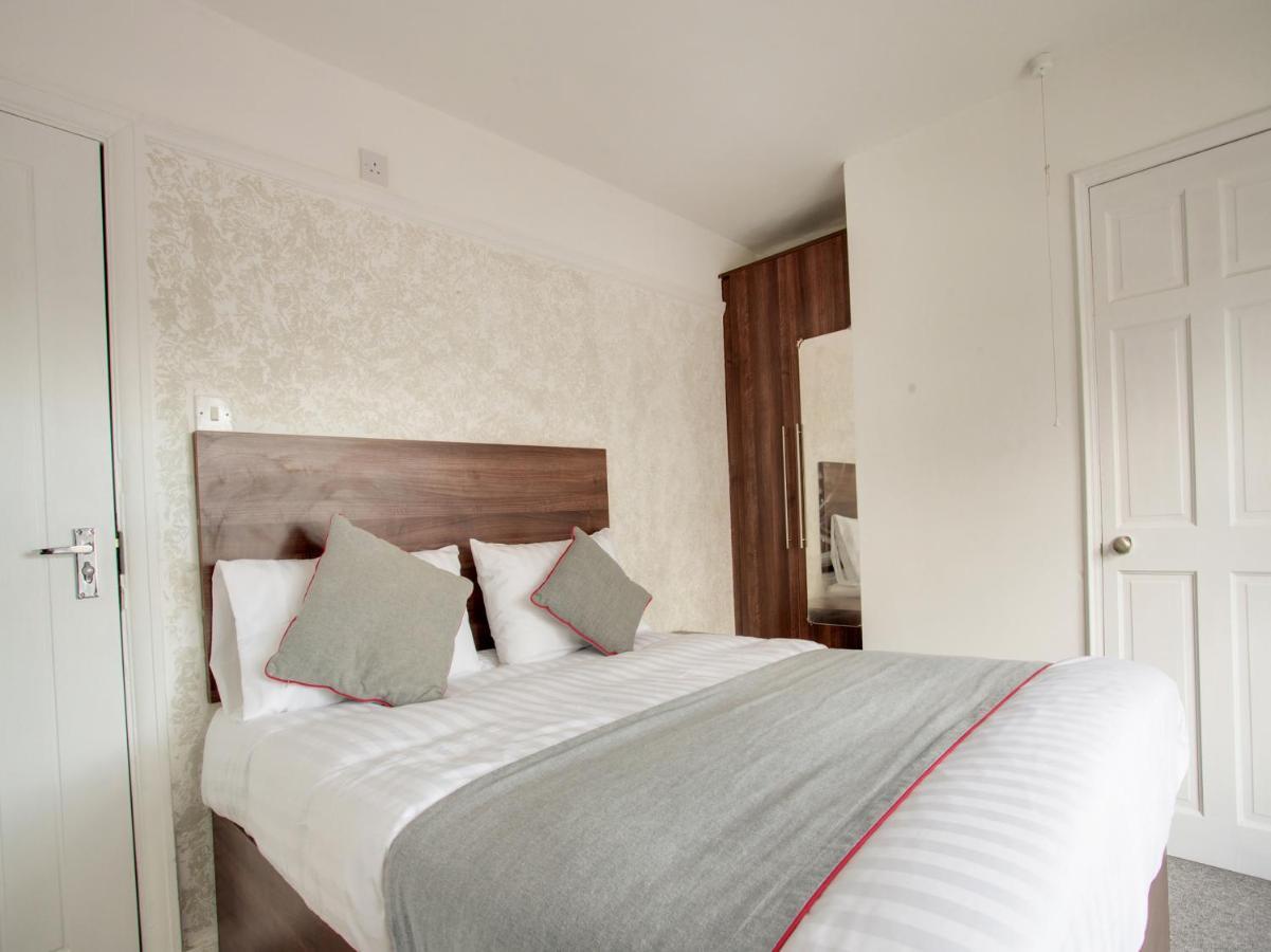 Oyo Brunel Hotel Uxbridge Eksteriør billede